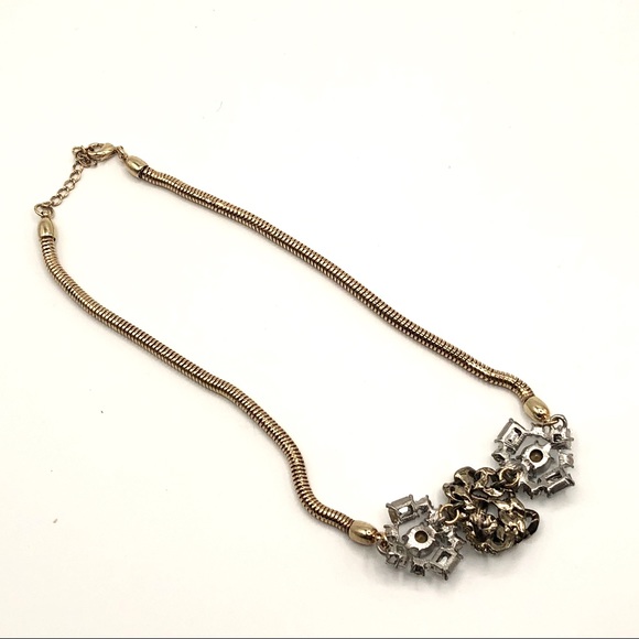 ANTHROPOLOGIE CRYSTAL FLOWER GOLD CHAIN NECKLACE - Picture 11 of 12